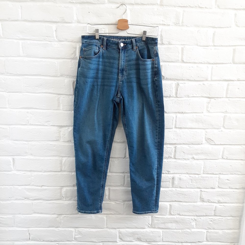 American Eagle Jeans Womens 6 High Rise Mom Stretch Mid Wash Casual